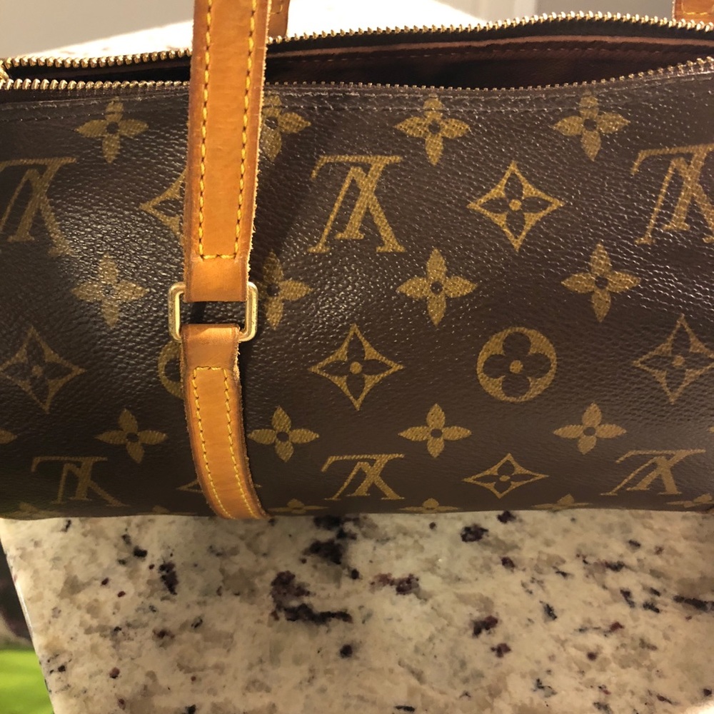 Louis Vuitton purse - Picture 2 of 8